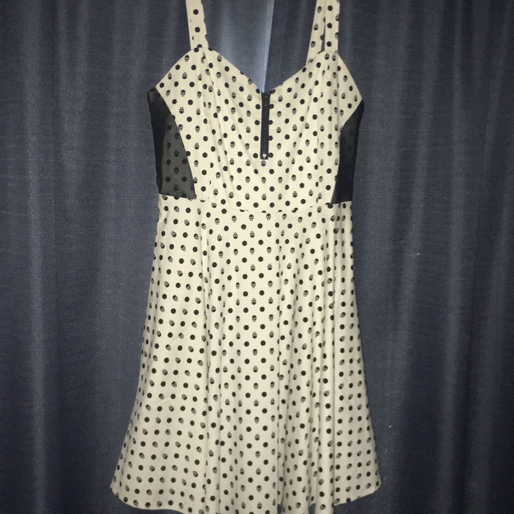 Hot Topic Skull Poke-A-Dot Dress
